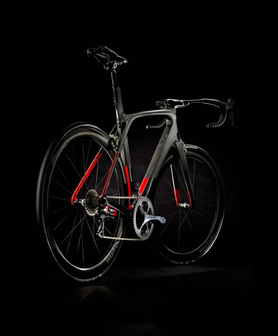 Fake trek 2024 madone